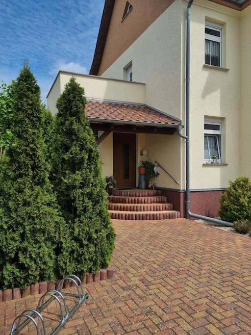 Ferienwohnung *Zur Weinbergstrasse* Lauta Εξωτερικό φωτογραφία
