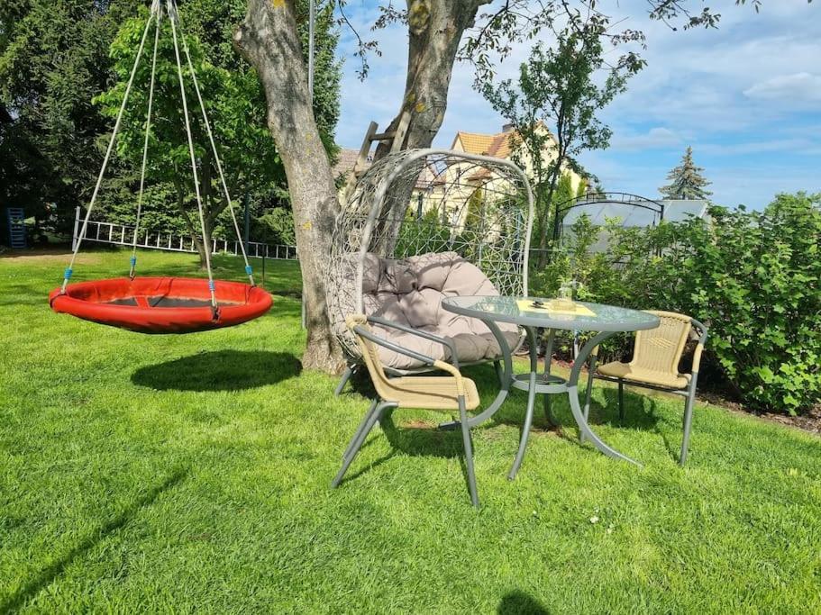 Ferienwohnung *Zur Weinbergstrasse* Lauta Εξωτερικό φωτογραφία