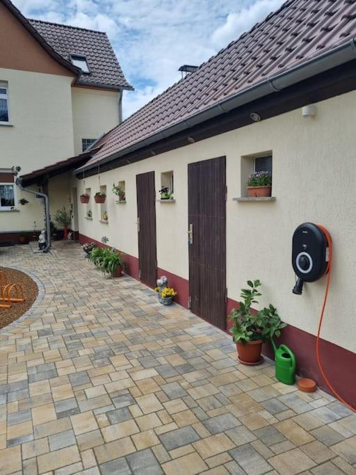 Ferienwohnung *Zur Weinbergstrasse* Lauta Εξωτερικό φωτογραφία